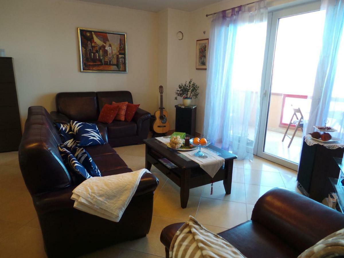 Apartments Rita Lovran Zewnętrze zdjęcie