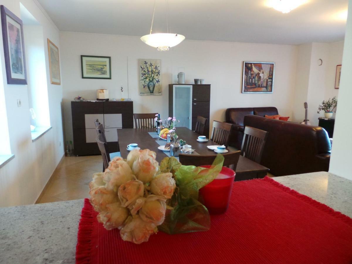 Apartments Rita Lovran Zewnętrze zdjęcie